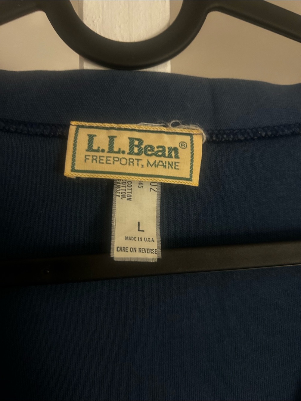 Vintage L.L Bean Navy V-Neck Button Front Women's Cardigan Sweater - Picture 6 of 7